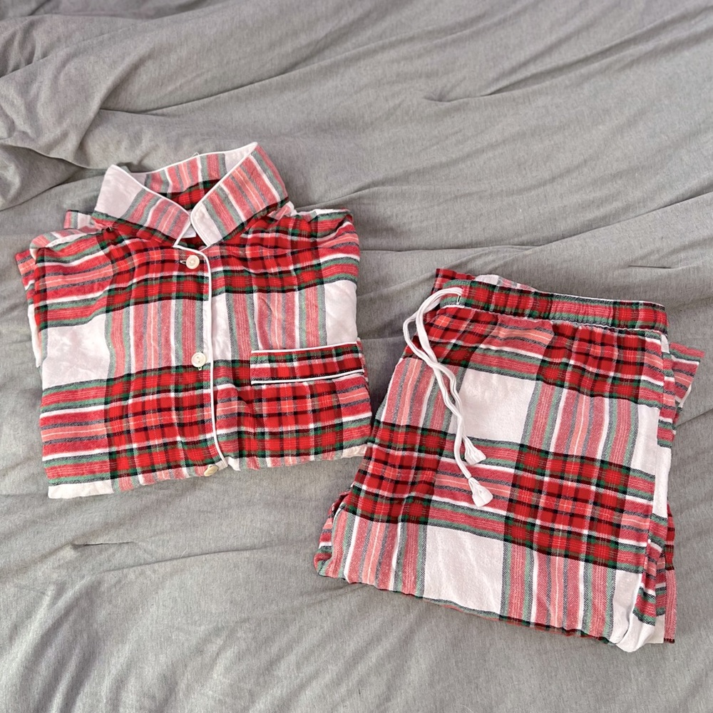 LOVE By GAP Plaid Pajama Set
